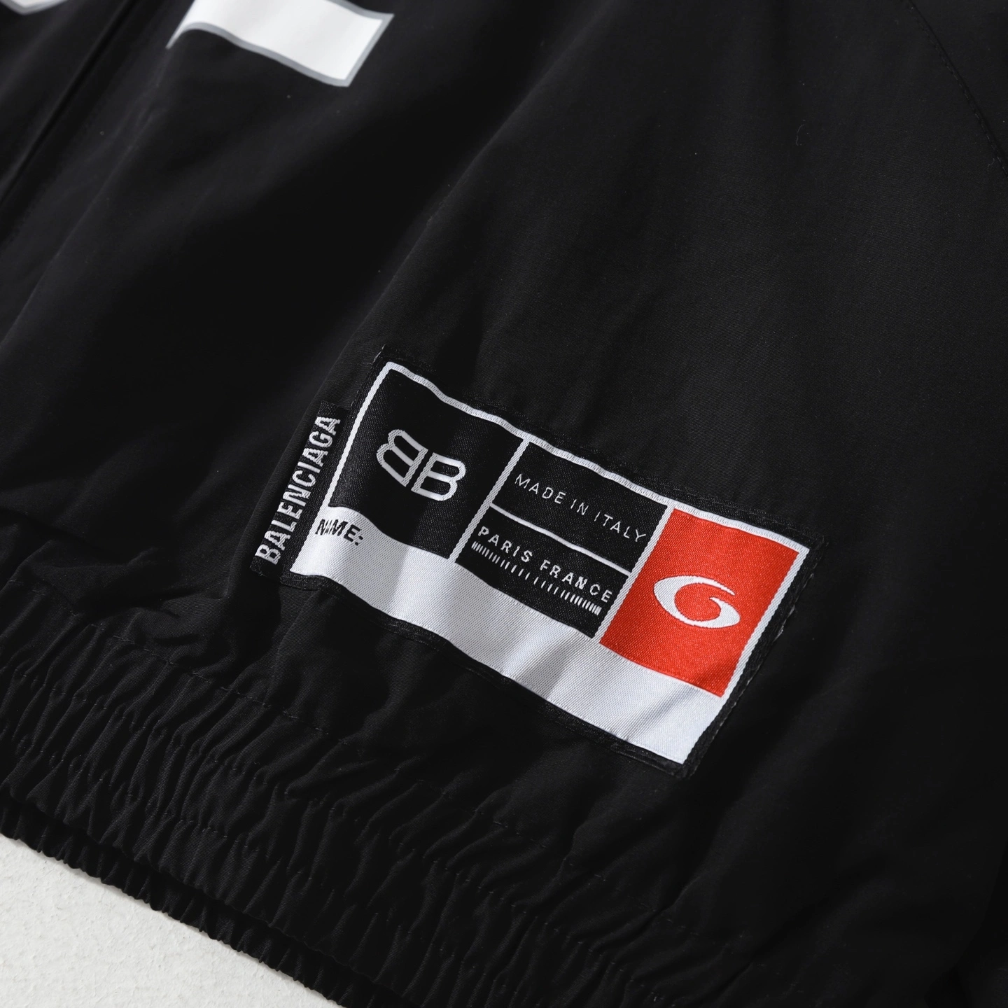 &wg.luxury-- 218593i16 01 Embroidery oversize item:E-F000G2293H